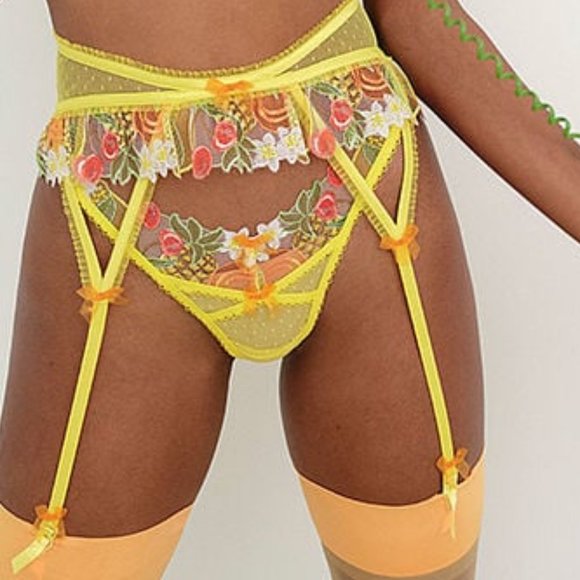 VS 2 Piece Set For Love & Lemons Thong & Garter Belt Multi Fruit Yellow NWT - Picture 3 of 16